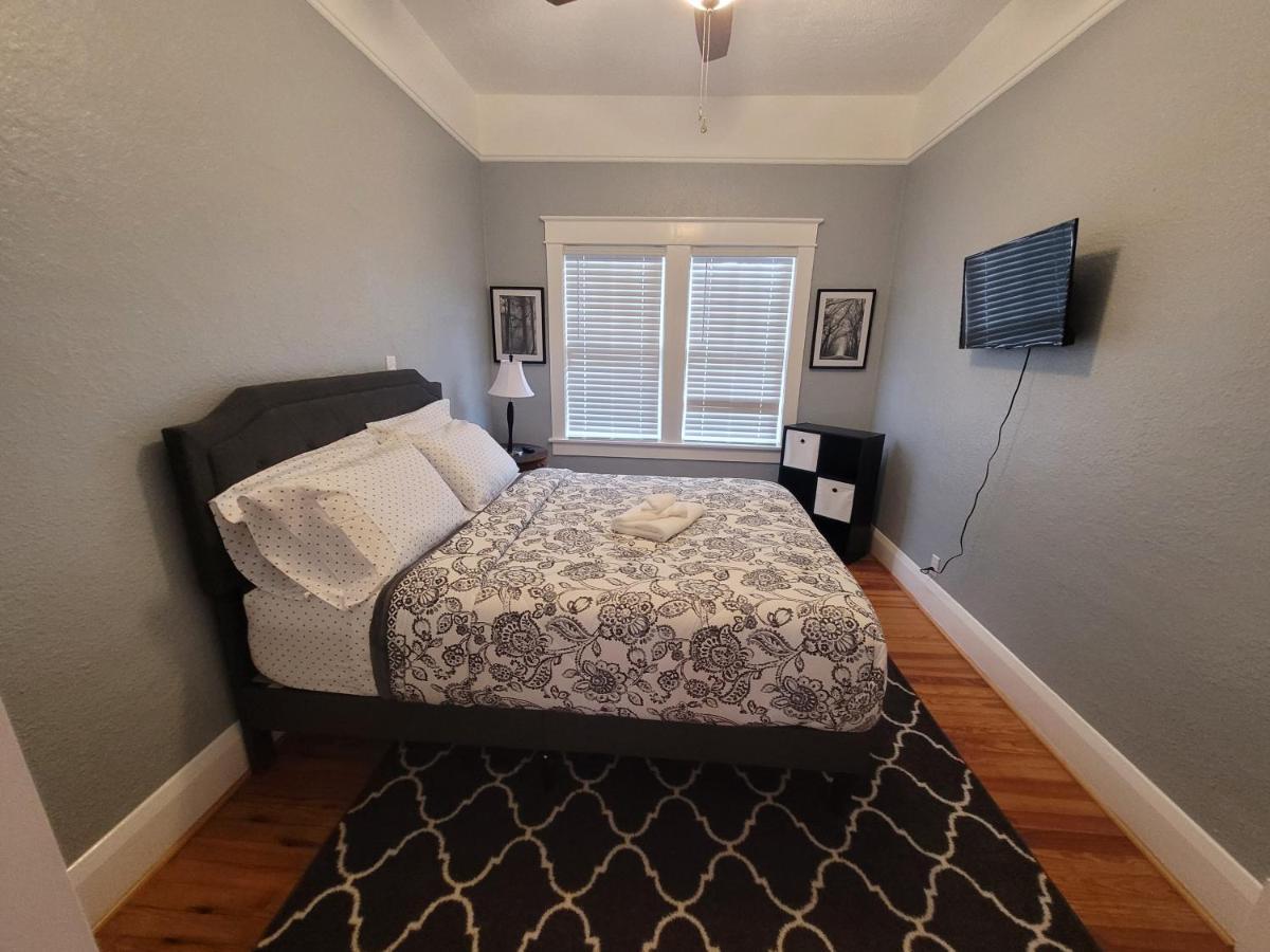Modern Two Bedroom Home Lakeland Esterno foto