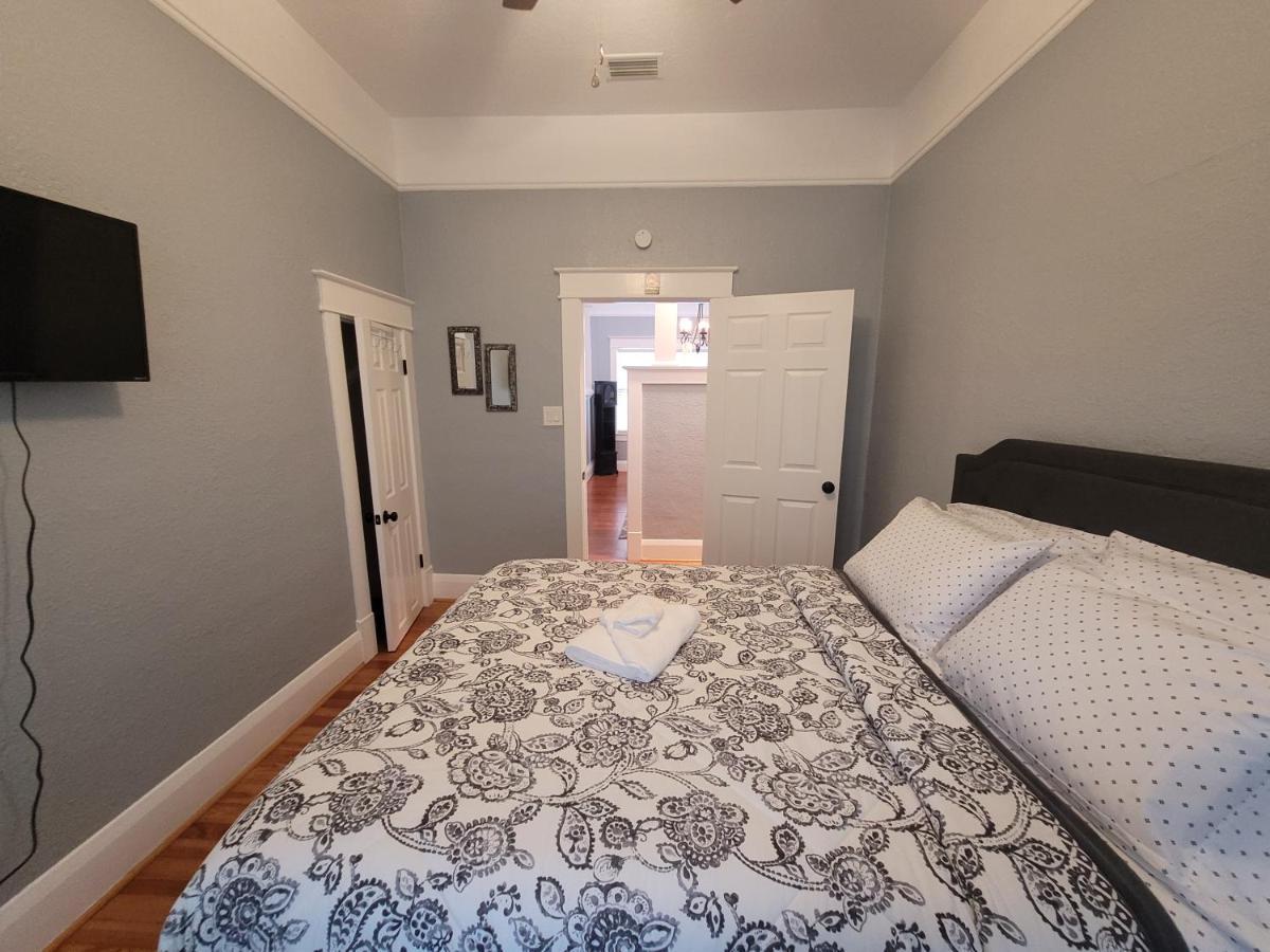 Modern Two Bedroom Home Lakeland Esterno foto