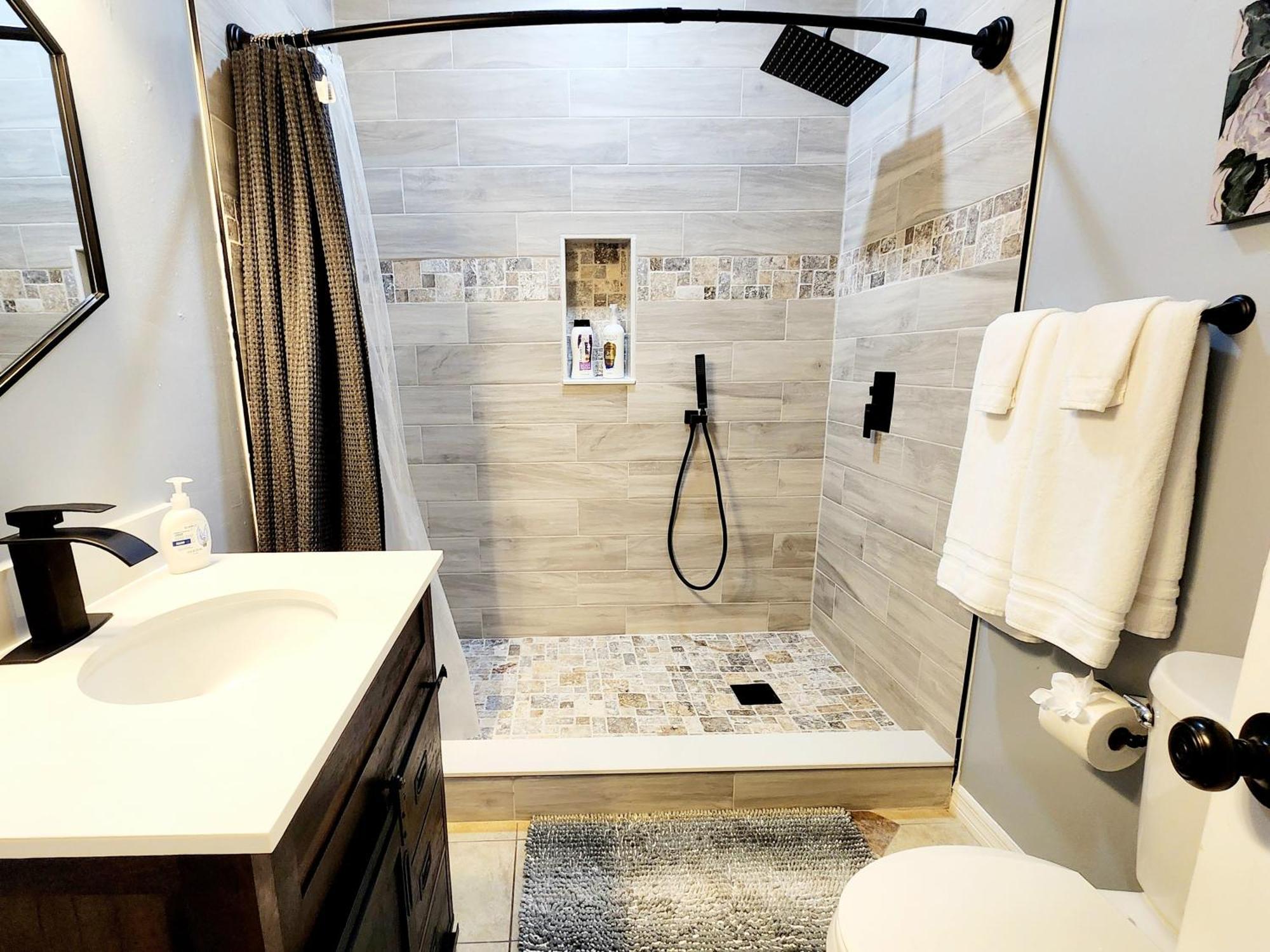 Modern Two Bedroom Home Lakeland Esterno foto
